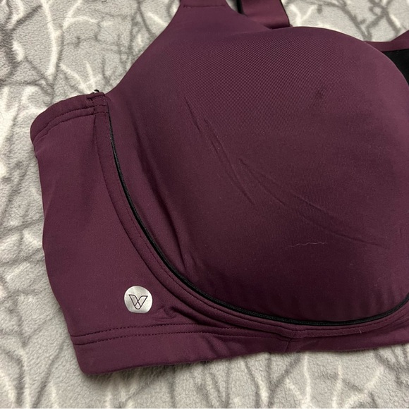 Livi Active Sports Bra 46D - Picture 3 of 6